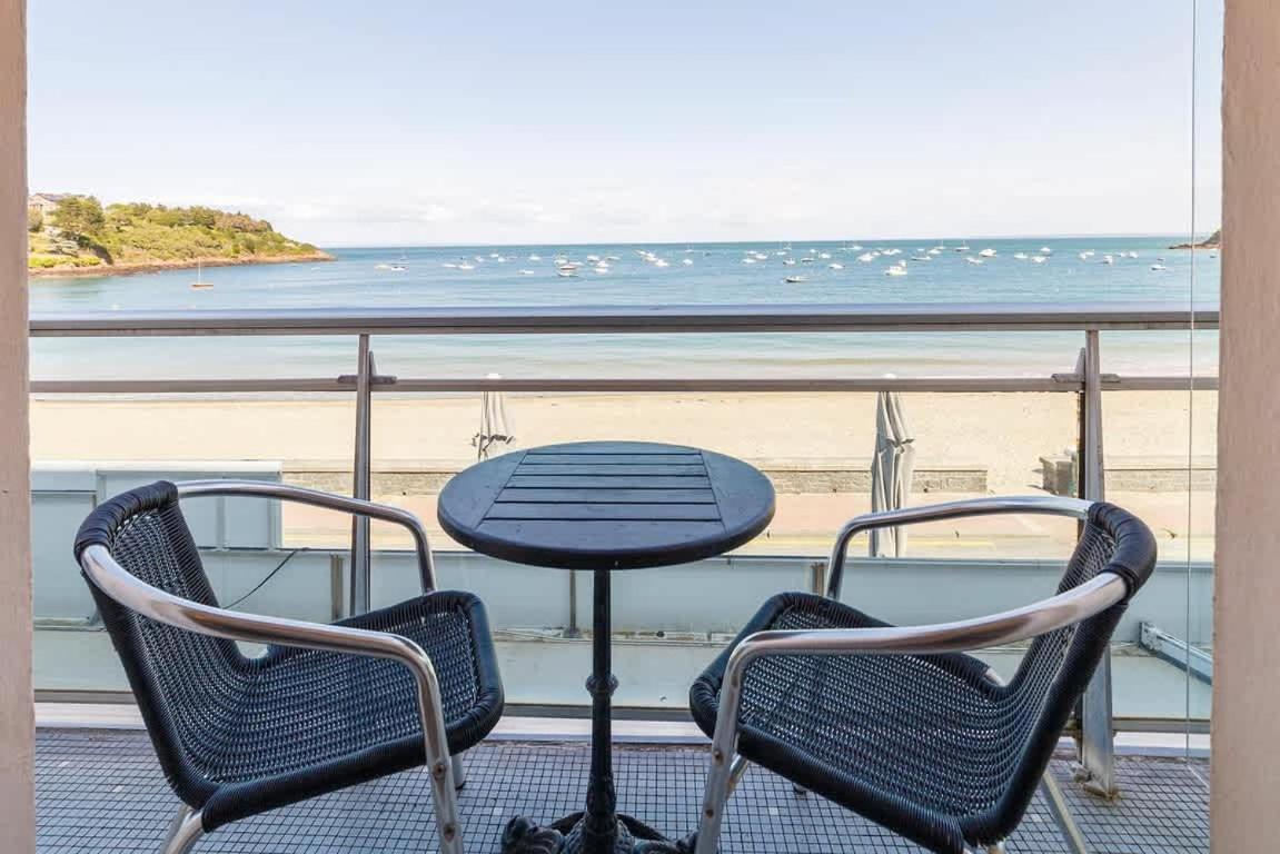 Les Pieds Dans L'Eau - Appartment 2 - Vue Mer Cancale Exterior photo